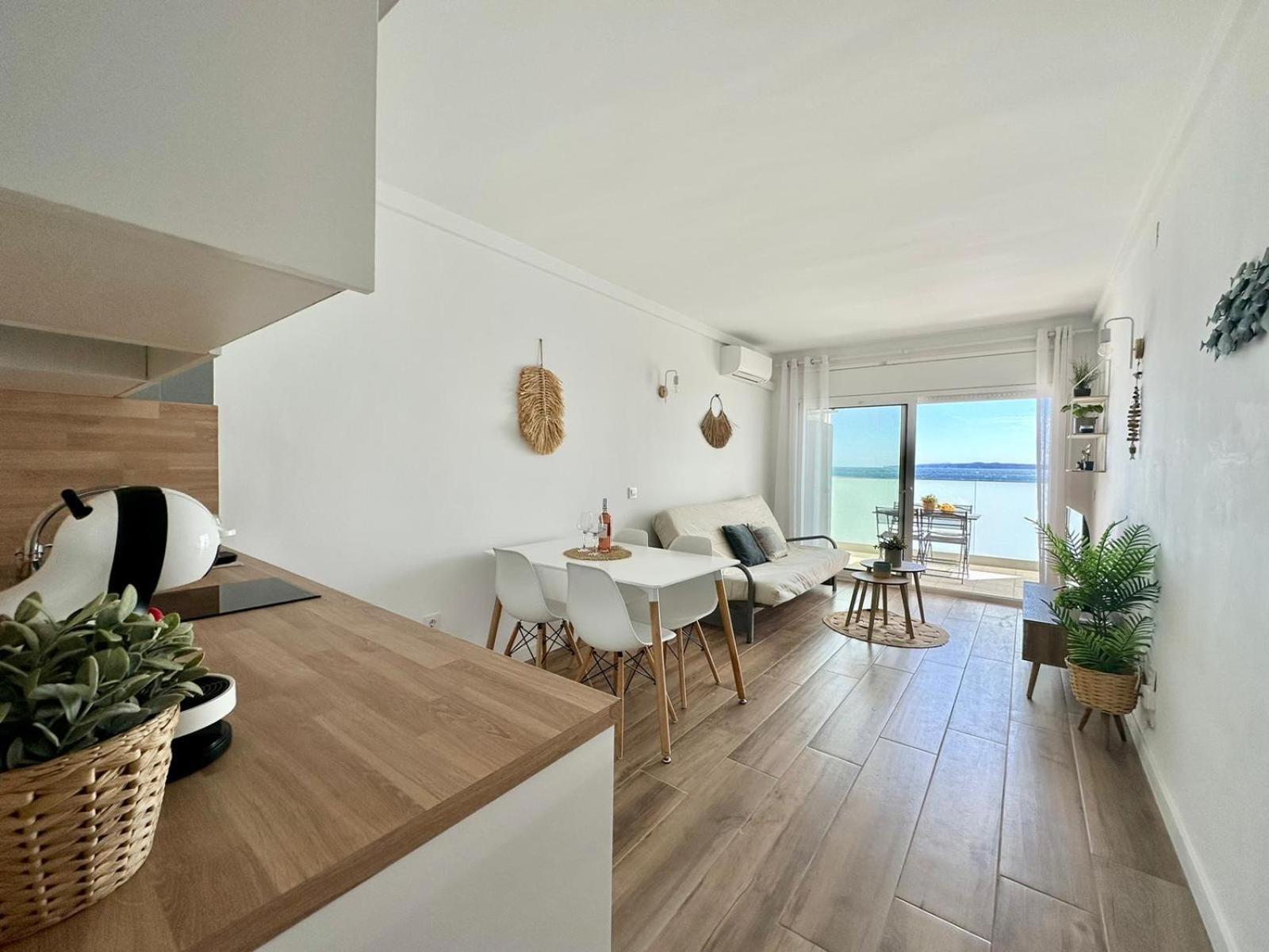 Apartamento Meda Chica Rosas Exterior foto